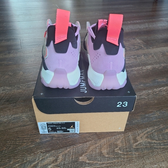 Nike Jordan Delta 2 - Picture 6 of 10